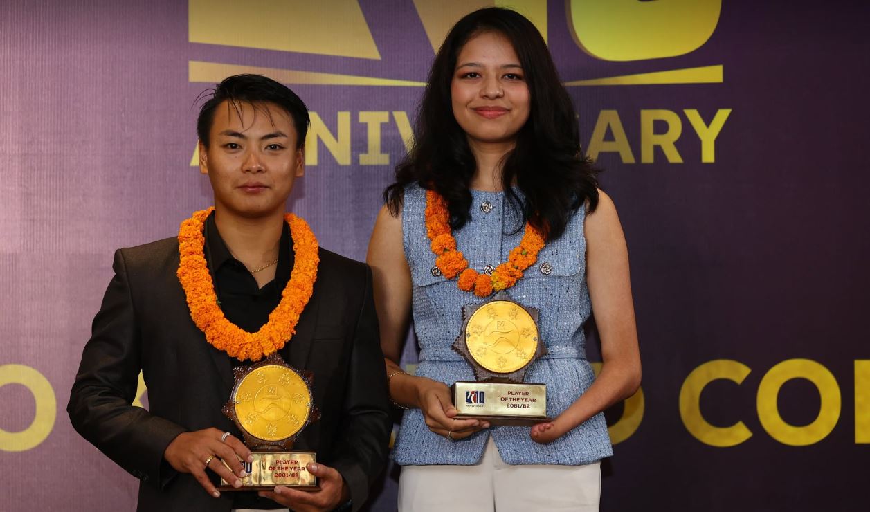 पलेशा र विजयले जिते वर्षको उत्कृष्ट अवार्ड