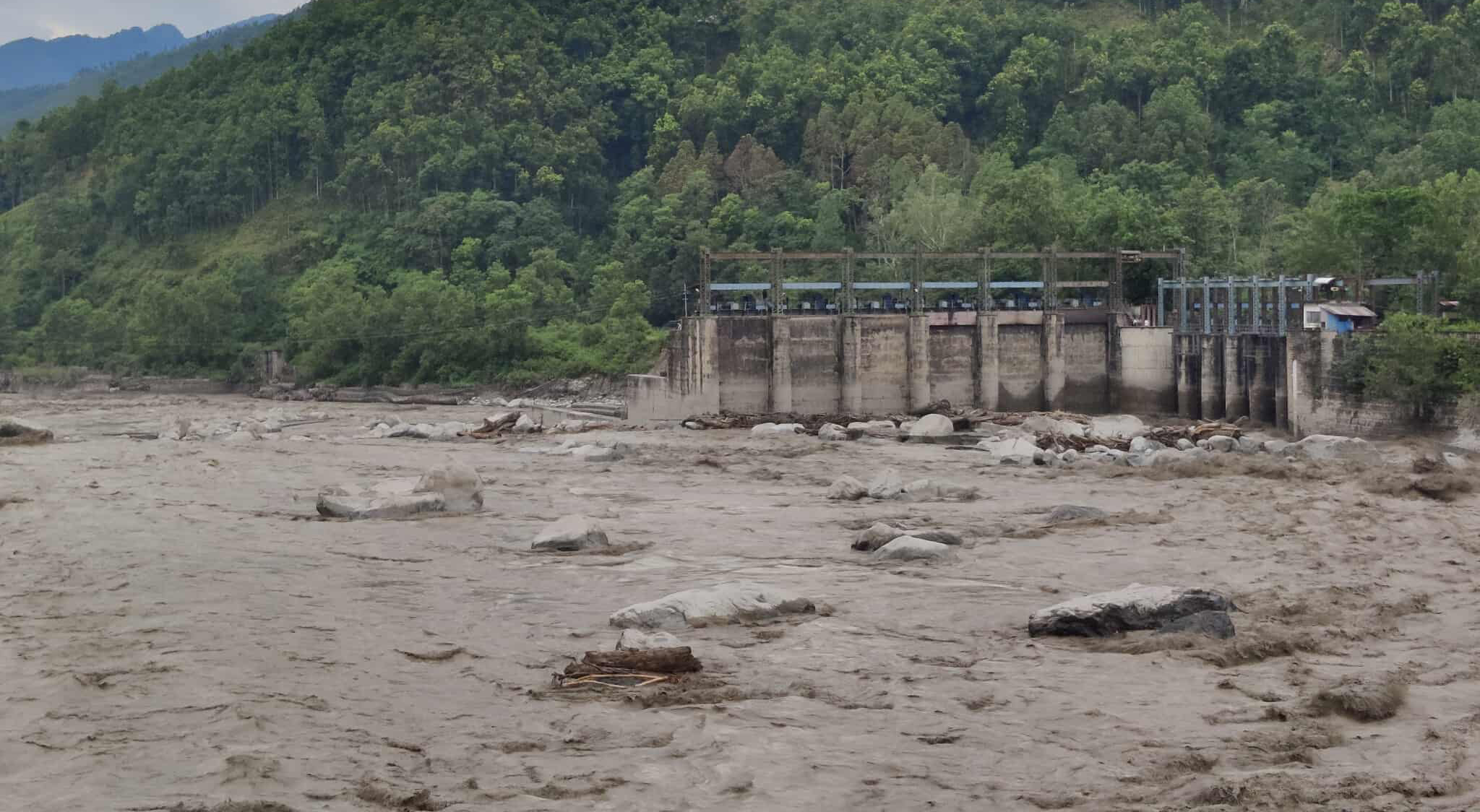 बाढी आउन सक्ने भन्दै सतर्कता अपनाउन जलविद्युत् आयोजनालाई इप्पानको आग्रह