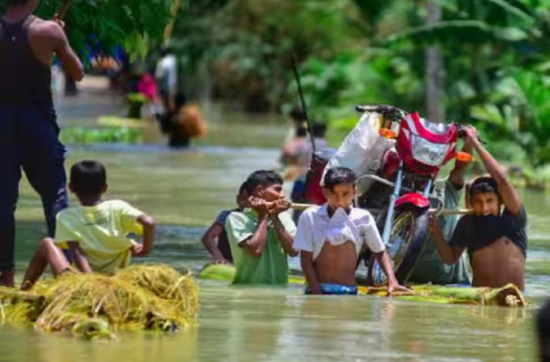 भारतमा बाढीमा परी मृत्यु हुनेको संख्या ३१ पुग्यो