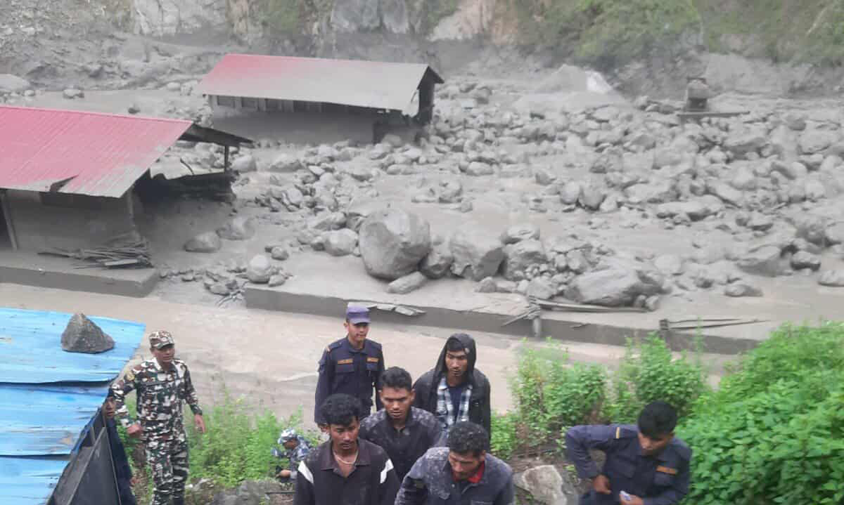 रसुवा बाढीमा सहायक निरीक्षकसहित तीन प्रहरी बेपत्ता