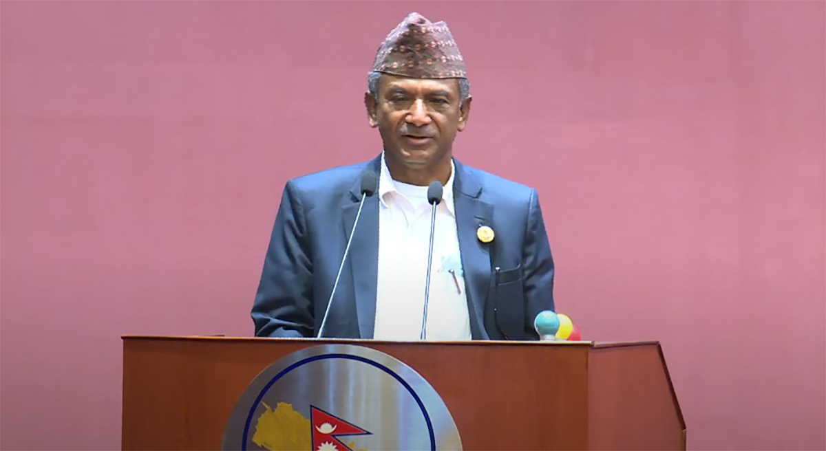 अदालत गन्हाइरहेको, सरकार भ्रष्टाचारमा चुर्लुम्म डुबेको छ : सांसद सुनार
