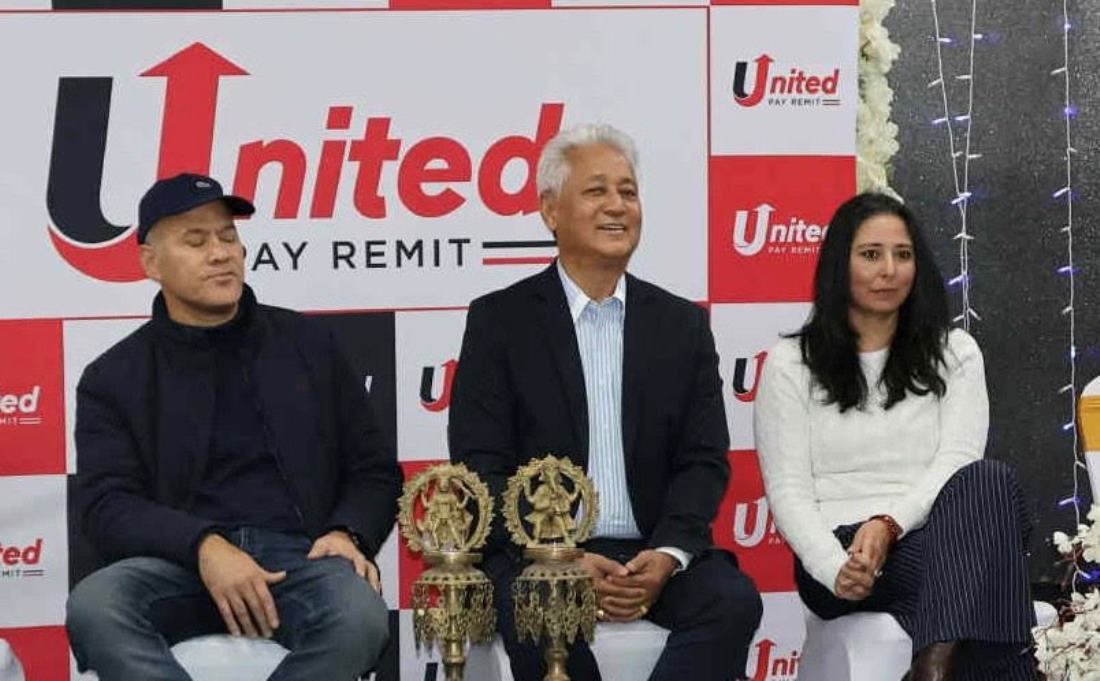 तीनपटक प्लेन उडाएर आएँ, चौथोपटक चढेर आउँदा अस्ट्रेलिया हेर्न र नेपालीलाई भेट्न पाएँ : विजय लामा