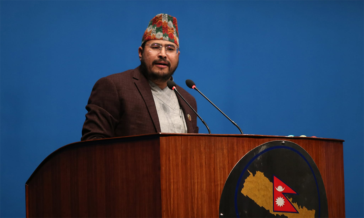 रङ मिल्यो भन्दैमा बिरालो बाघ हुन सक्दैन : सांसद शाही