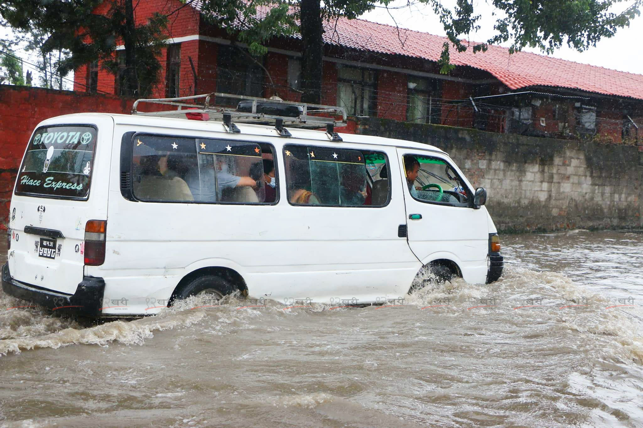 hariss_rain_12khariphoto-1811662709592.jpg