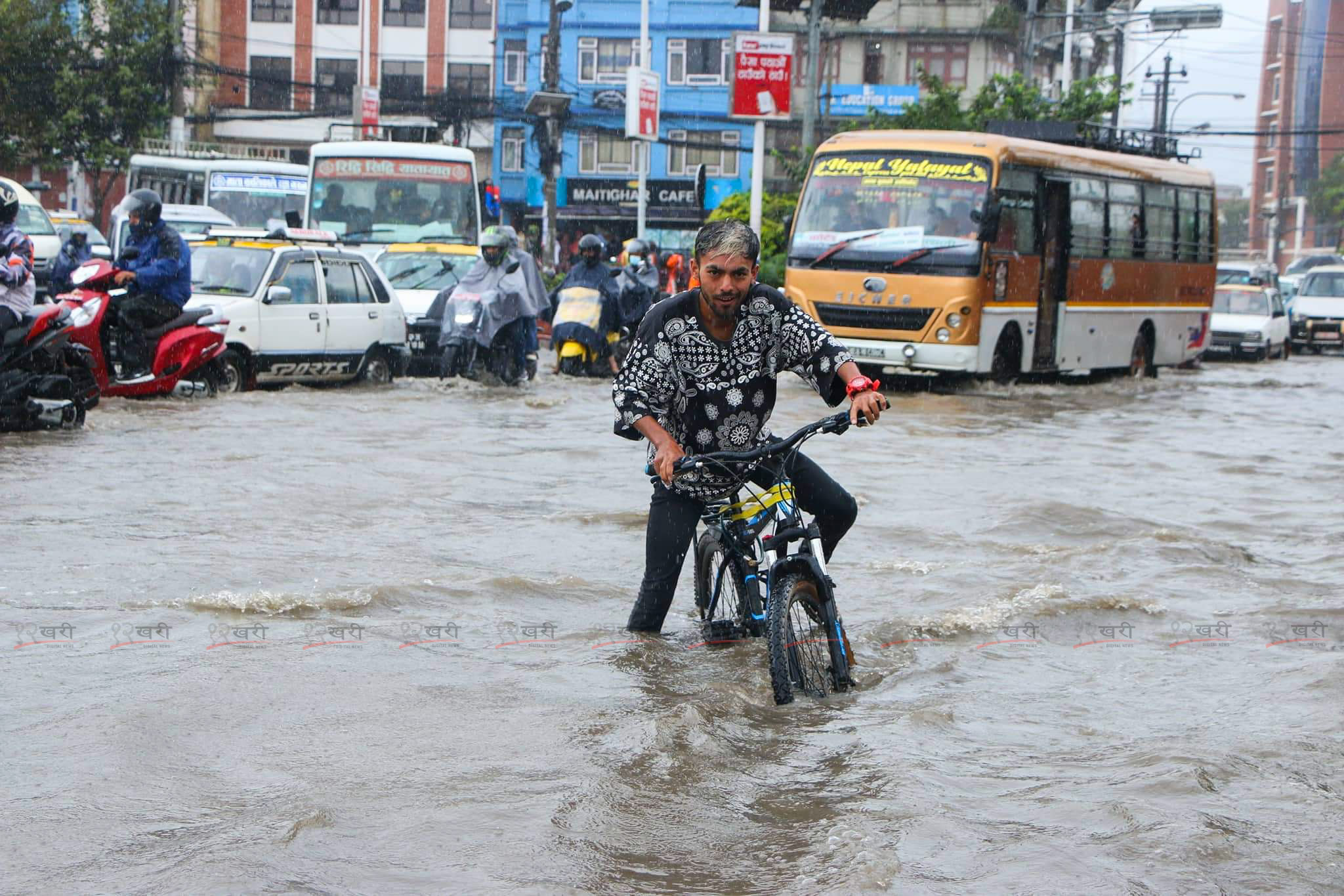 hariss_rain_12khariphoto-1851662709599.jpg