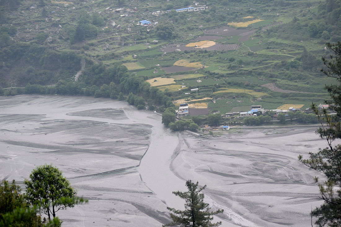 कालीगण्डकी र धम्पु