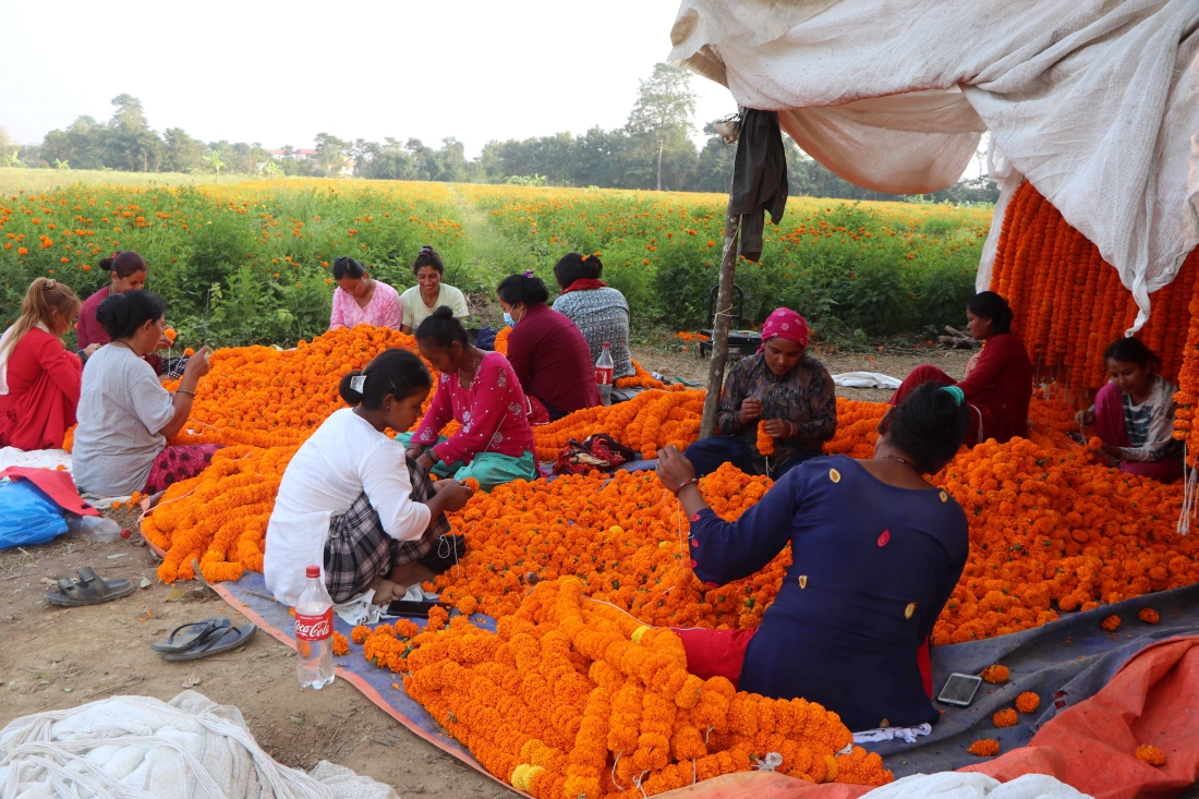 फूलका माला