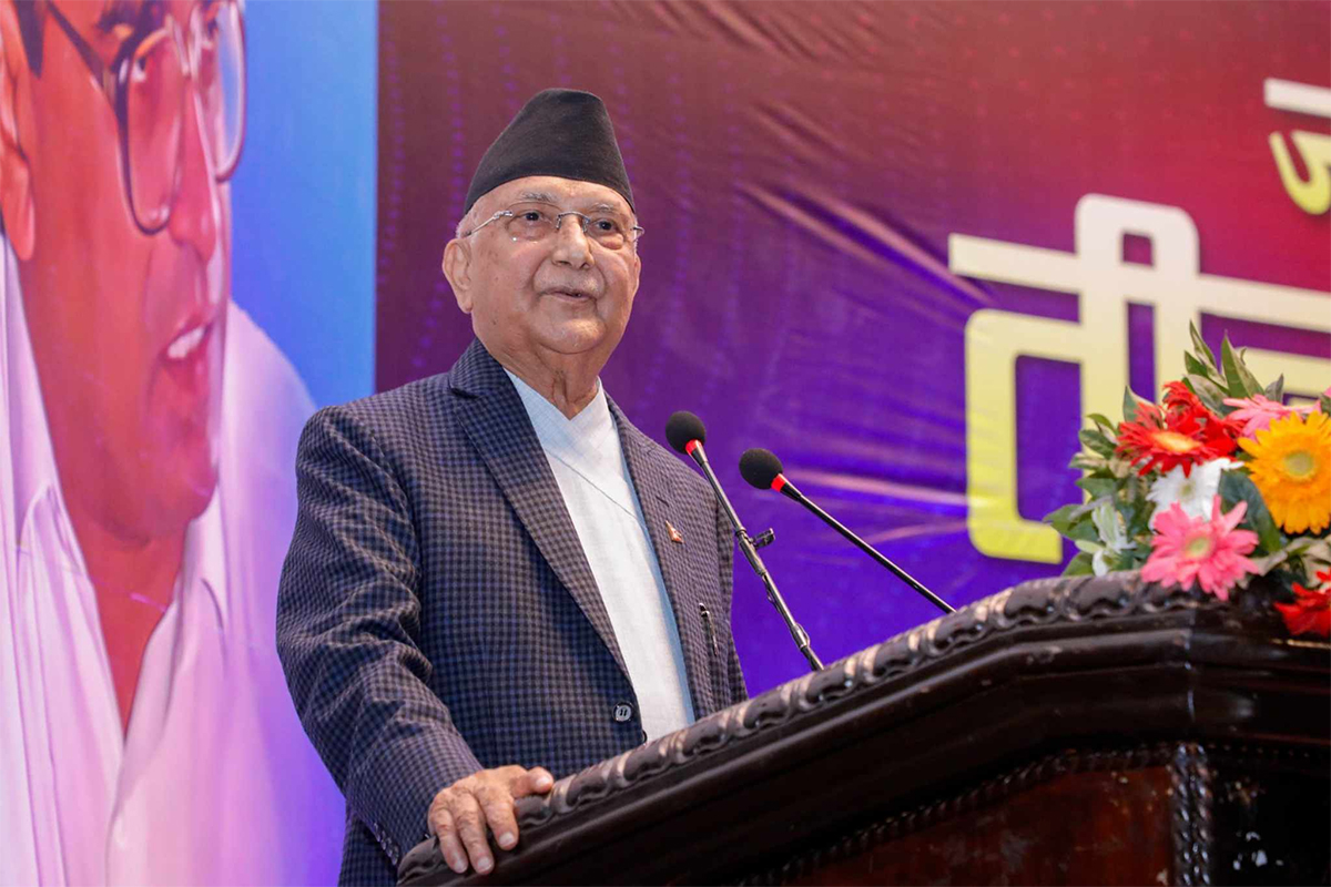विद्या भण्डारीले ‘बम’ पड्काउने सपना देखेका छन्, आस नगरे हुन्छ : ओली