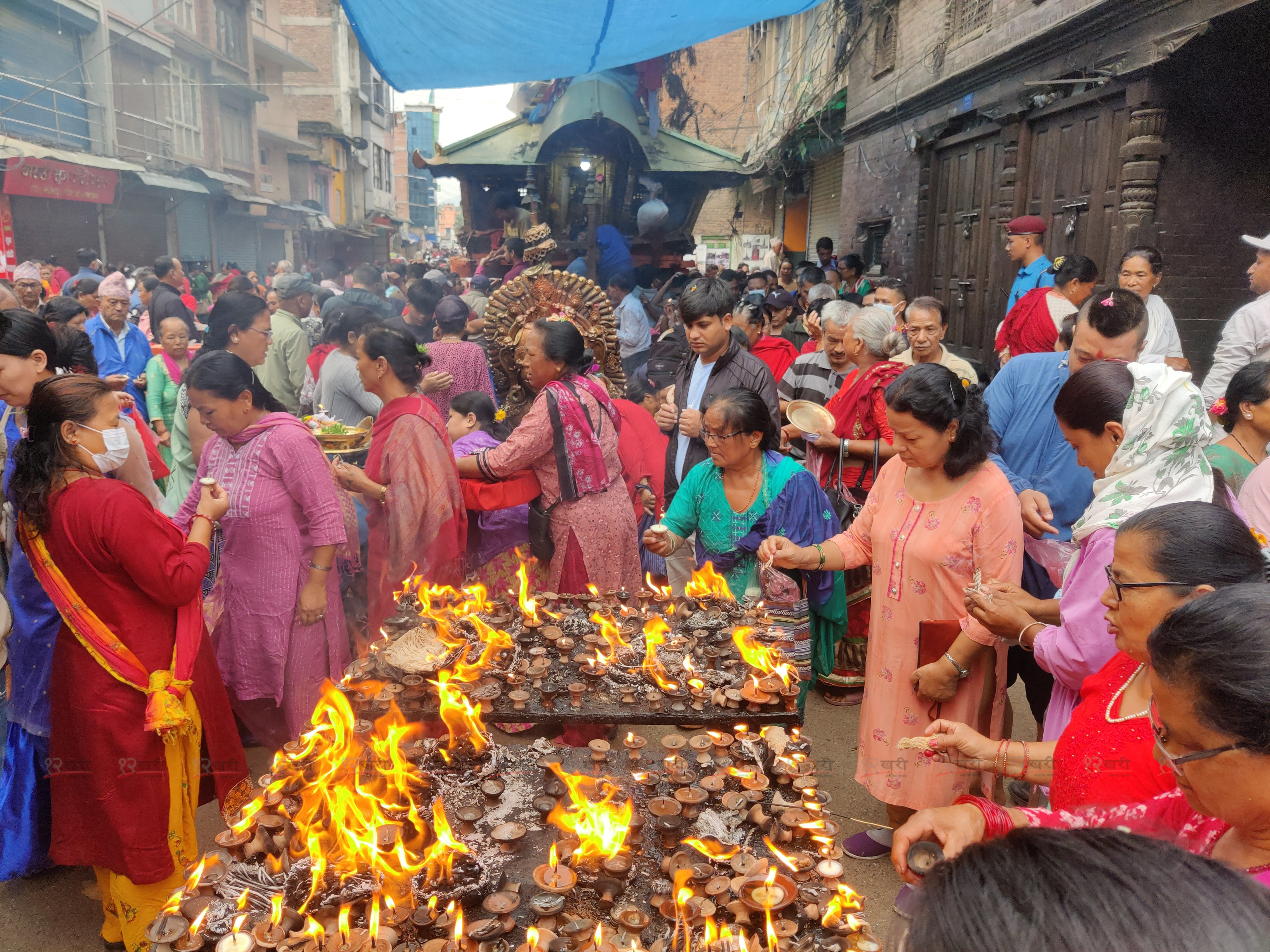 रातो मच्छिन्द्रनाथको पूजा (तस्बिरहरू)