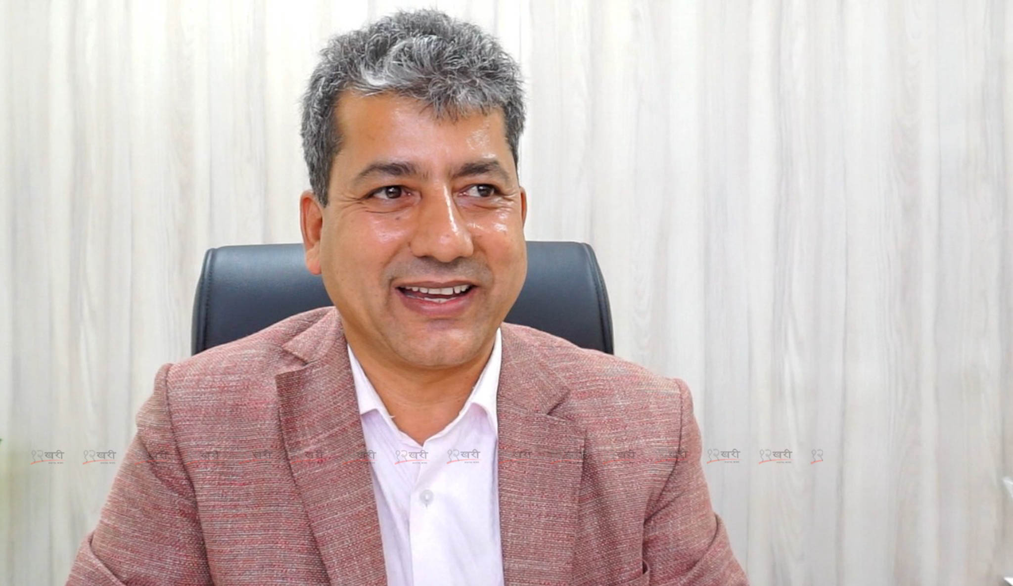 सीए राम्रो कोर्स हो, पढ्न विदेश जानुपर्दैन