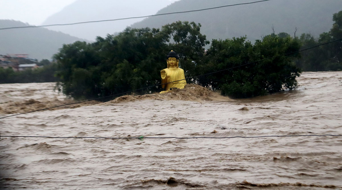 नारायणीमा बाढी