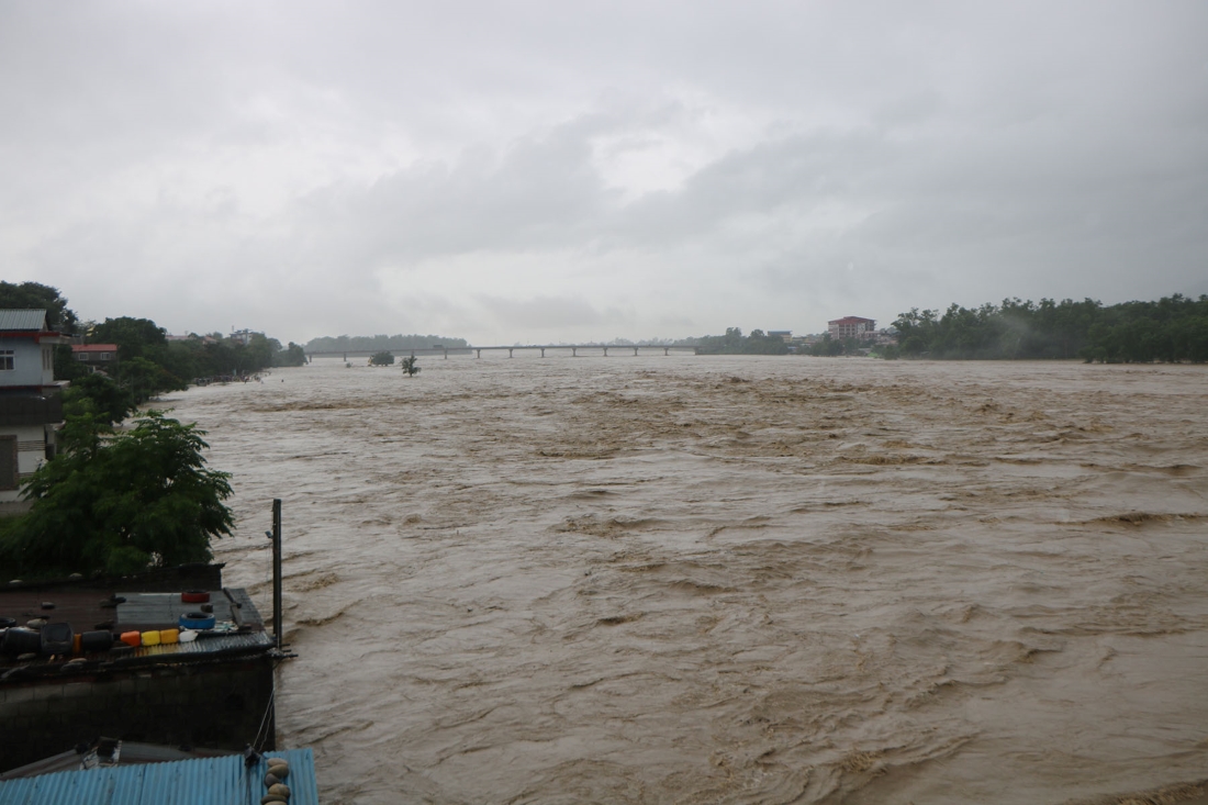 नारायणी नदीमा जलसतहले पार गर्‍यो सतर्कता तह 