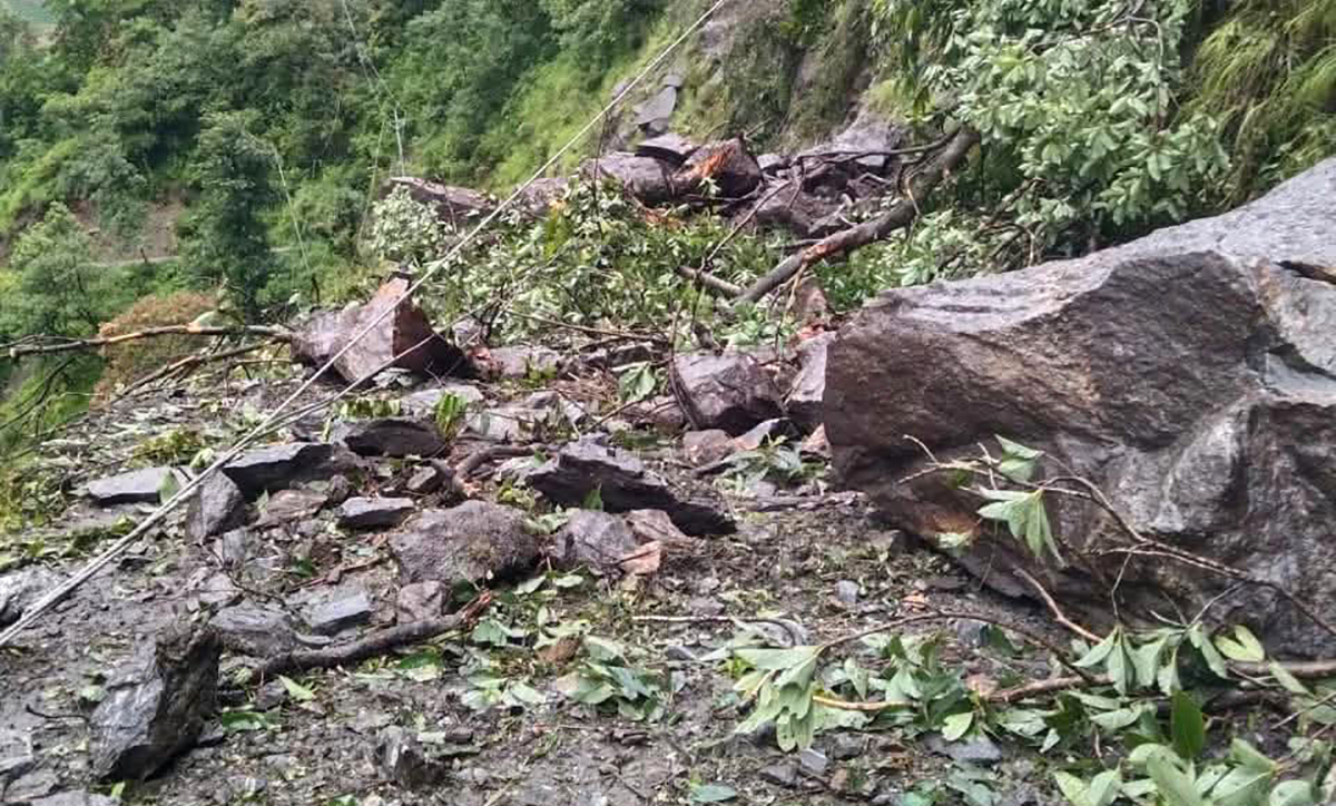 यी आठ स्थानमा सडक पूर्ण रूपमा अवरुद्ध (सूचीसहित)