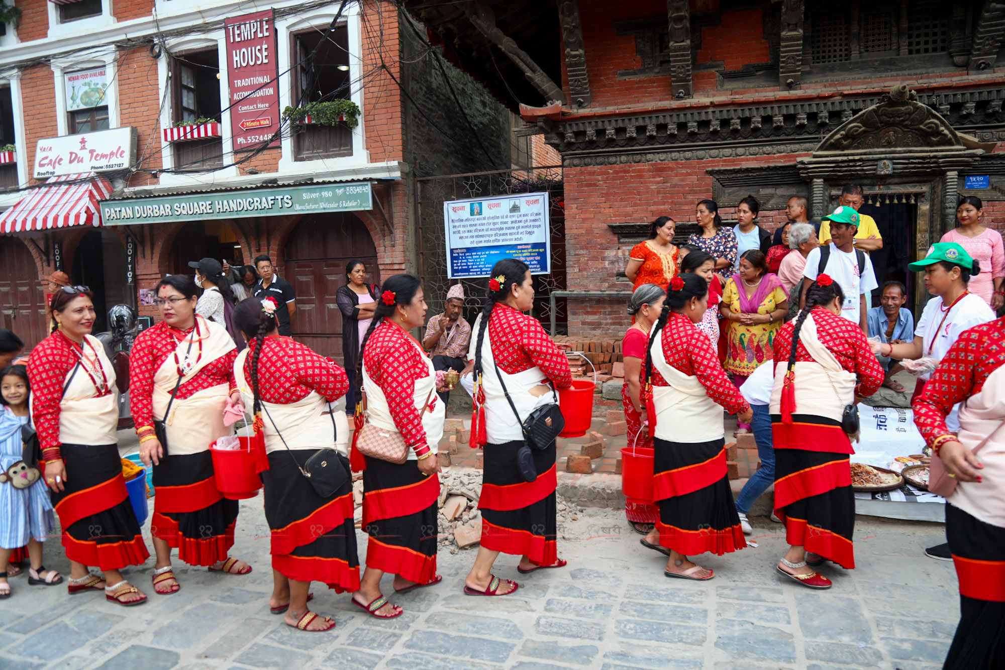 patan-ganesh-puja-(5)-1693836136.jpg