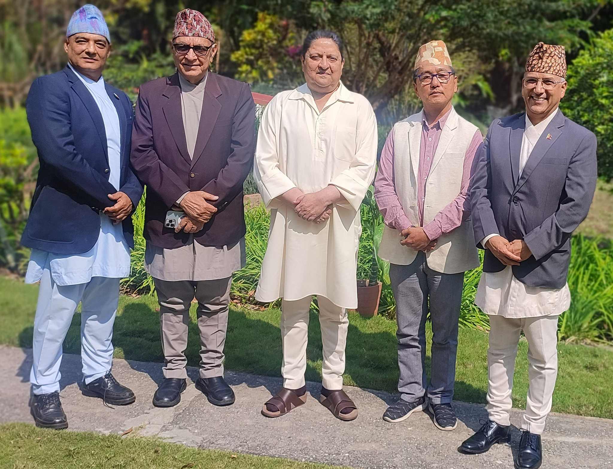 पूर्वराजालाई चार नेताले संयुक्त भेटेपछि लिङ्देनले भने– उहाँमा चिन्ता छ, मूभ गर्नुपरे हामी गर्छौँ