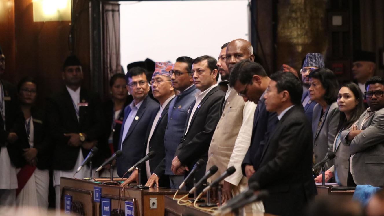 विपक्षीले संसद् अवरोध जारी राख्ने