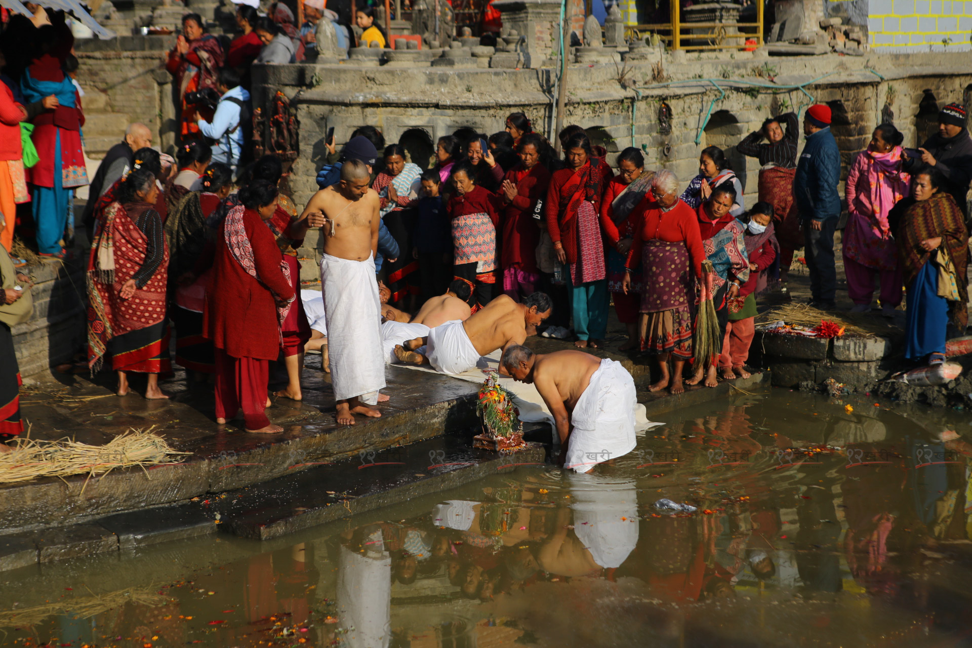 sunilpradhan_hanumanghat_12khariphoto-431672988163.jpg