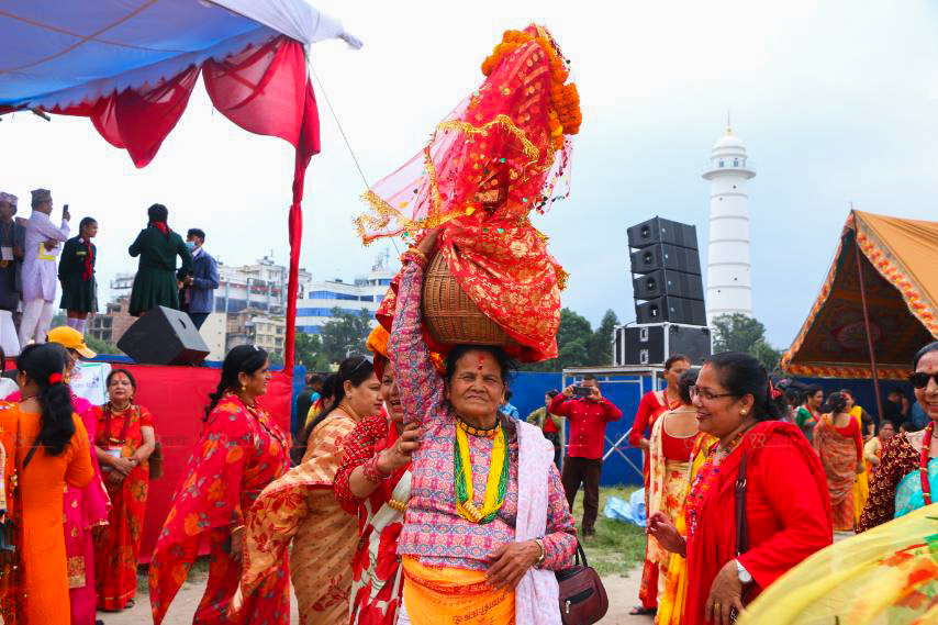 हरिश_गौरापर्व_12khariphoto-1021662215102.jpg